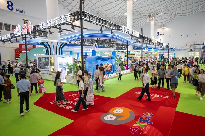 大众新闻联动琼粤桂党媒共觅消博会好物！跨越山海感知消费新风向(图3)