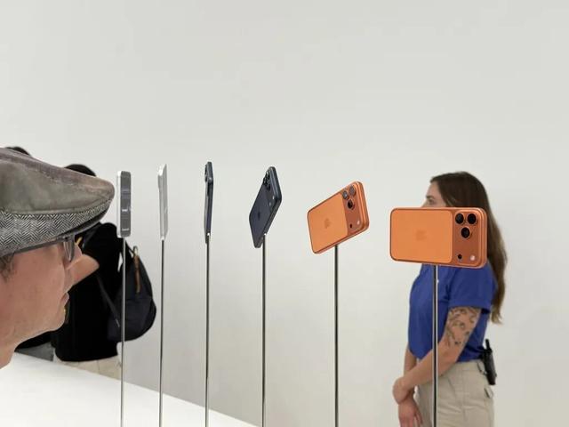 牙膏“挤爆了”！苹果新机发布：这次大变样加量不加价(图4)